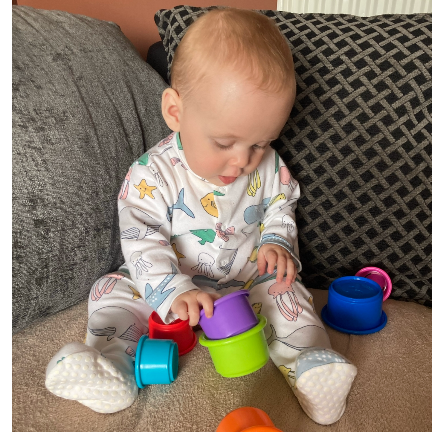 Age 6 - 9 Months Sensory Box | Subscription - 2 Boxes in Total | Every 3 Months | Free Delivery | Or One-Time Purchase (Pay for 6-9 Month Box Only)
